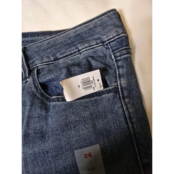 Old Navy women’s Dark Wash Mid-rise Kicker Bootcut Jeans- Size 26-Plus Size- NWT - Picture 3 of 8